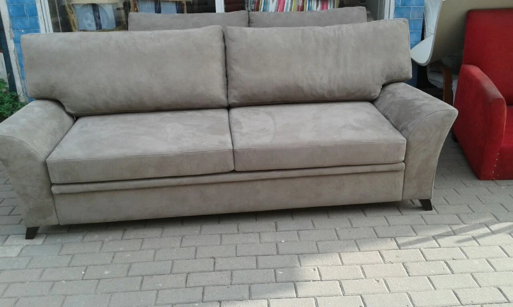 İzmit Sandalye Döşeme ve Ahşap İskelet Onarımı