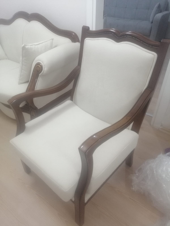 Es Koltuk izmit Kocaeli koltuk,Çekyat,minder tamiri,renkli kumaş döşemesi