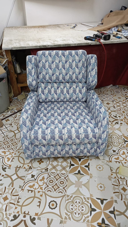 Es Koltuk izmit Kocaeli koltuk,Çekyat,minder tamiri,renkli kumaş döşemesi