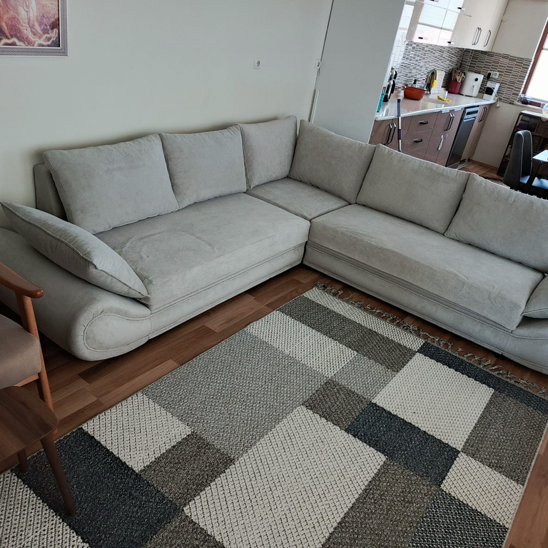 Es Koltuk izmit Kocaeli koltuk,Çekyat,minder tamiri,renkli kumaş döşemesi